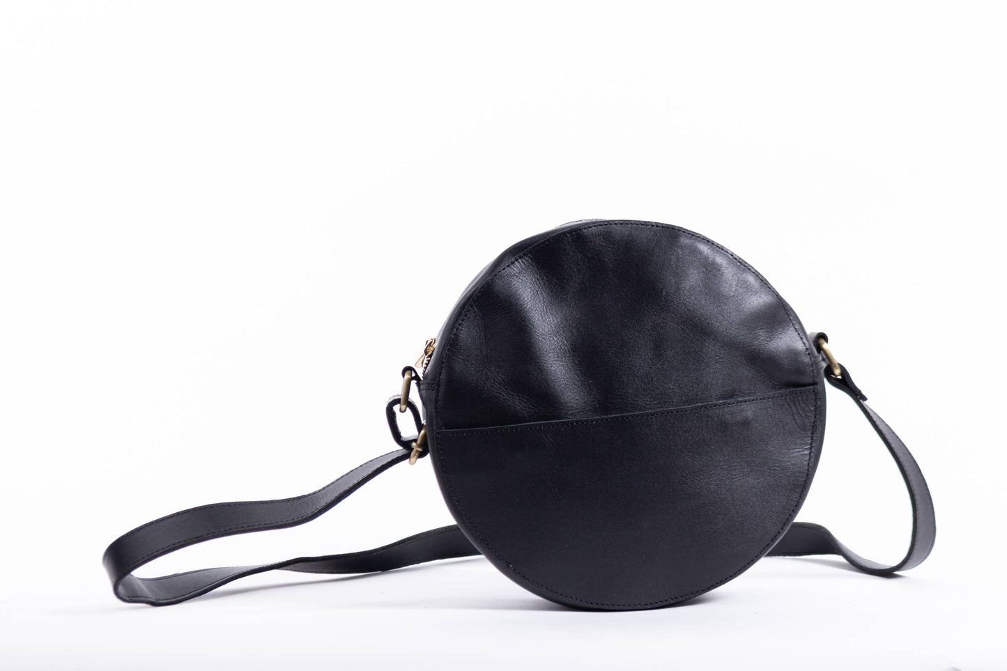 Zuri Circle Bag: Black