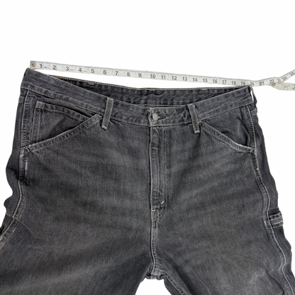 Levi's 40 x 32 black