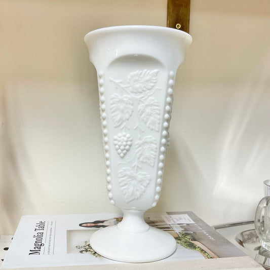 Milk glass vase